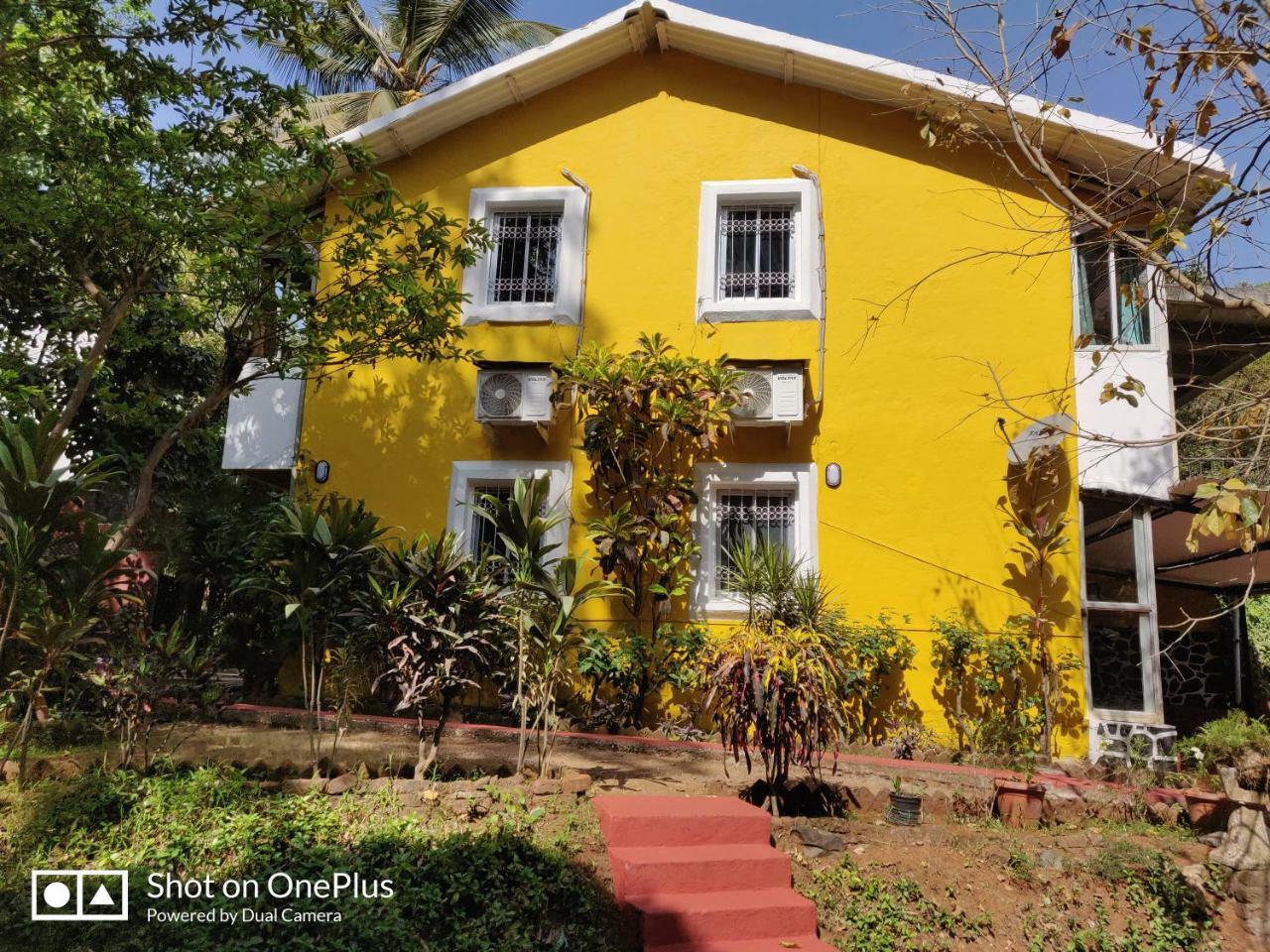 Leela's Cottage Lonavala Exteriör bild