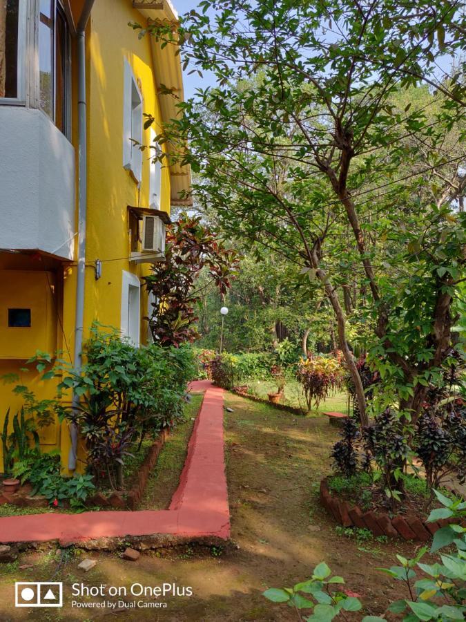 Leela's Cottage Lonavala Exteriör bild